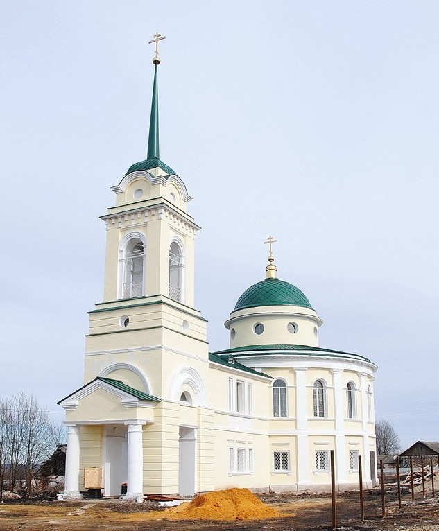 Церковь Илии Пророка в Жемчужниково-Одоевского р-она Тульской обл. 2015 год